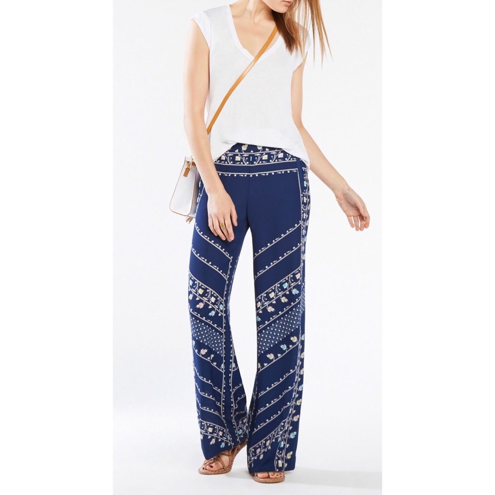 BCBGMaxAzria Navy Print Pants